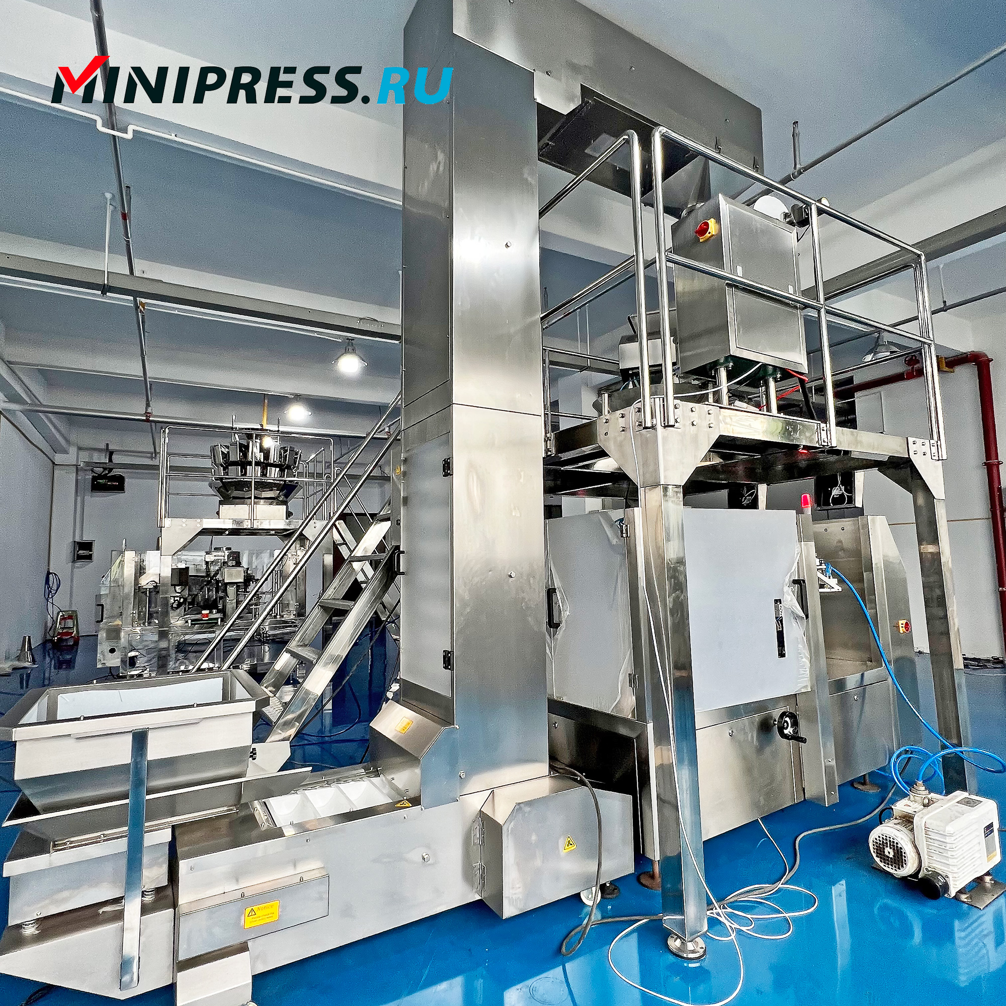 Machine d'emballage automatique de snacks Doypack JJ-02