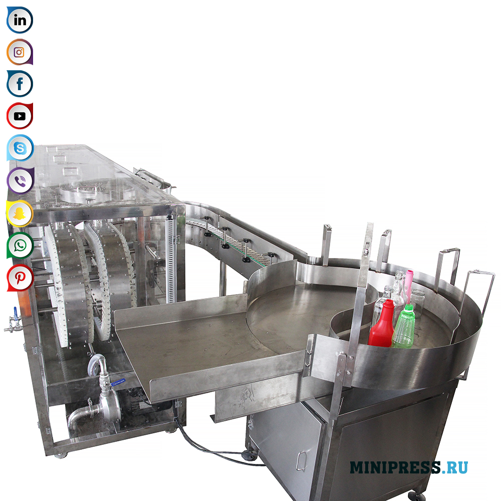 Automatic washing equipment for plastic and glass bottles and bottles