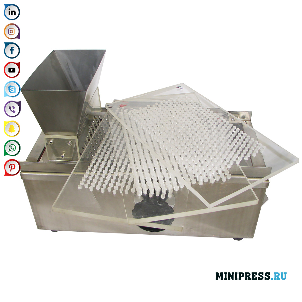 Manual capsulator for encapsulation of hard capsule powder
