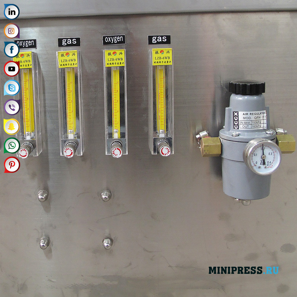 Автоматска машина за полнење течности и запечатување стаклени ампули