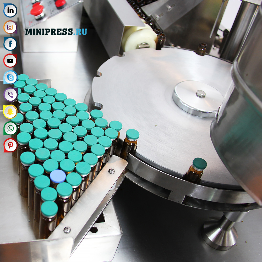 Automatisk utstyr for å fylle væsker i ustabile flasker