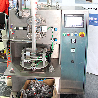 Фармацевтические фасовочная машина, Упаковочная машина, Пакетирование, Упаковка чая в пакетики, Фасовка чая в пакетики www.Minipress.ru